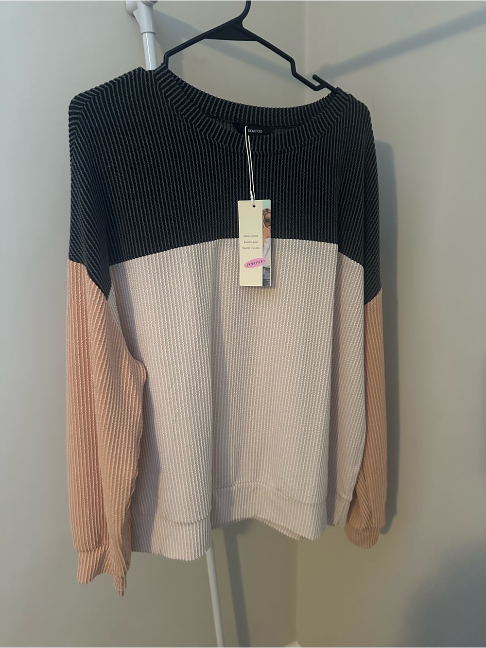 Colorblock Ribbed Knit Sweater - Black, Cream & Peach
